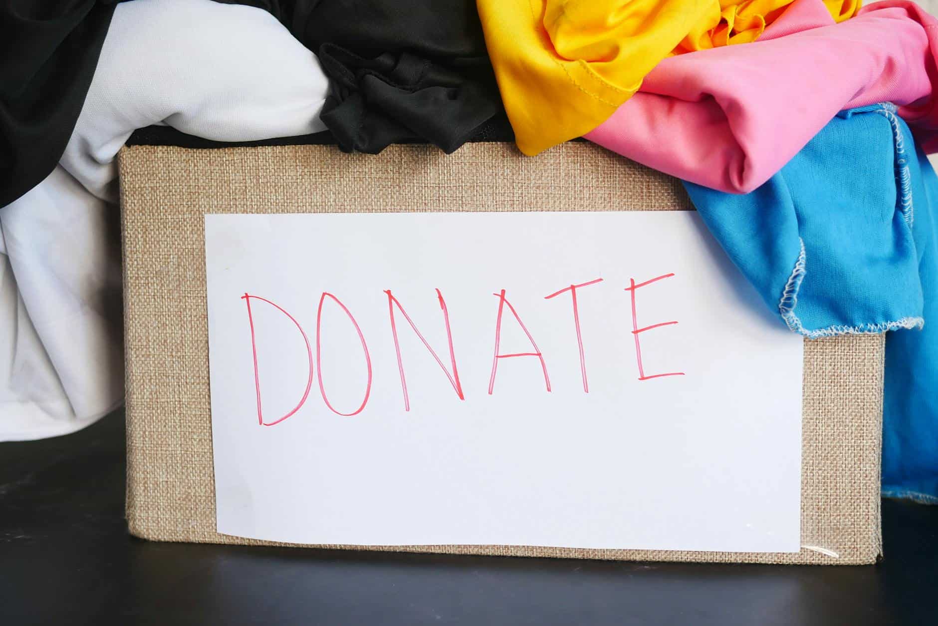 Charitable Giving in the US: The $592 Billion Market, Top Categories, and What You’re Probably Missing on Taxes